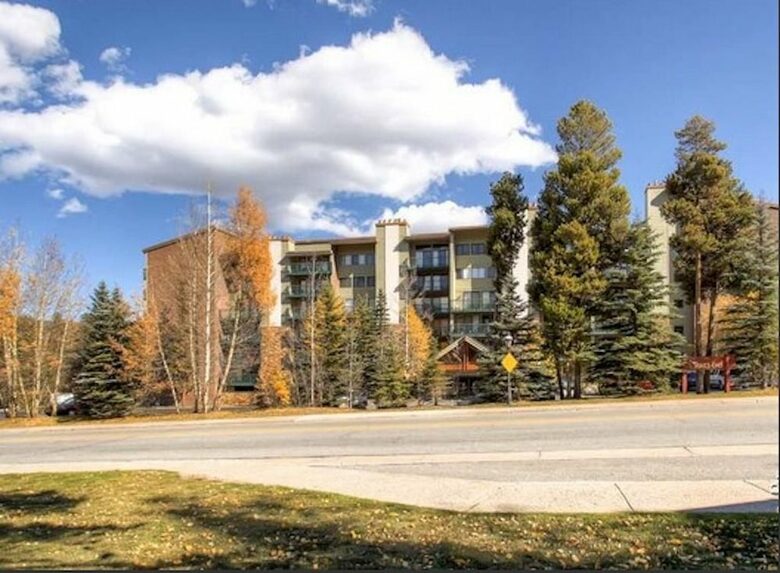 Trails End 408- Ski-In/Ski-Out - Breckenridge, Colorado