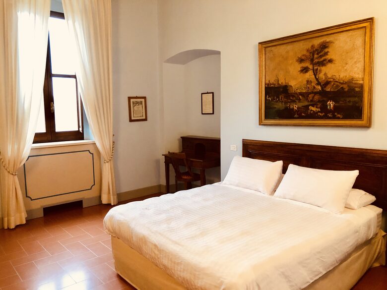 Palazzo Grande (R) - Corciano (Umbria), Italy