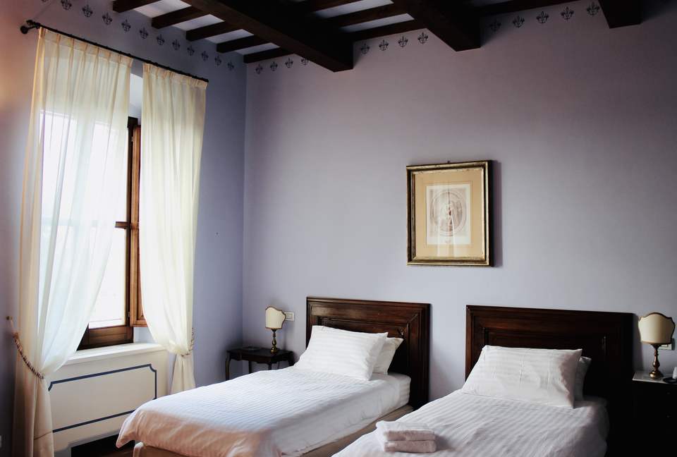 Palazzo Grande (R) - Corciano (Umbria), Italy