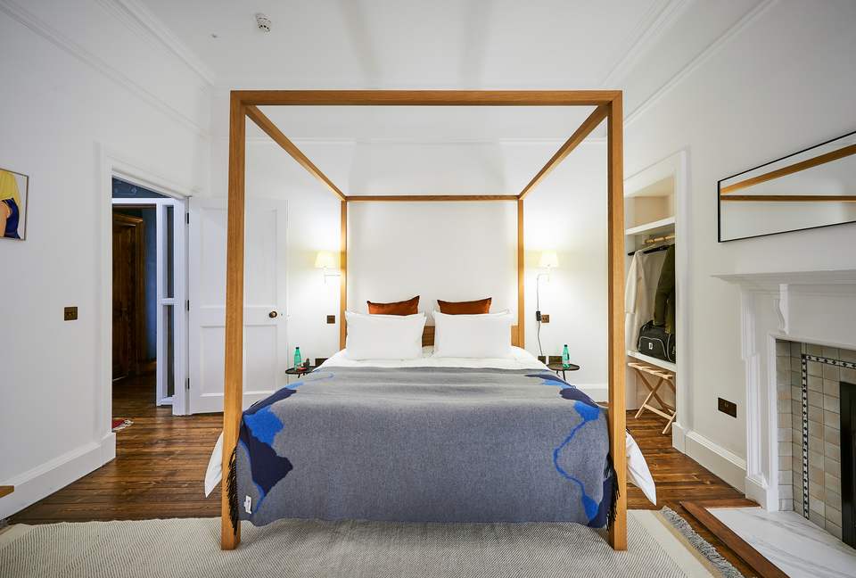 Dun Aluinn (R) - Aberfeldy, Scotland, United Kingdom