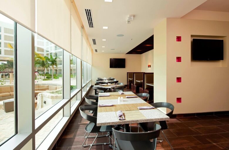 Westin Lagunamar Ocean Resort – Studio Villa - Cancun, Mexico