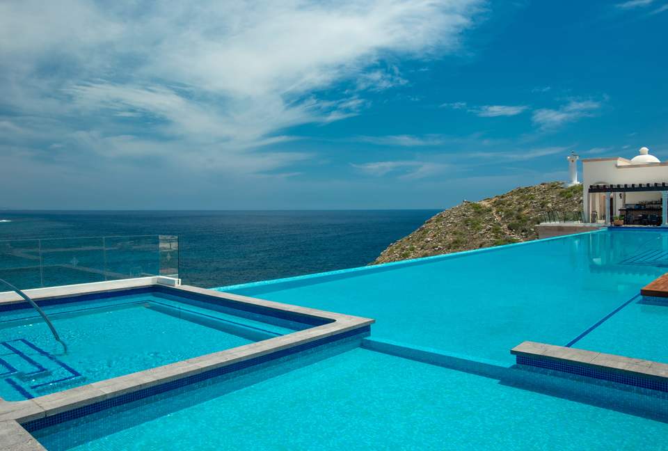 Vista Encantada - 3 Bedroom Suite - Cabo San Lucas, Mexico