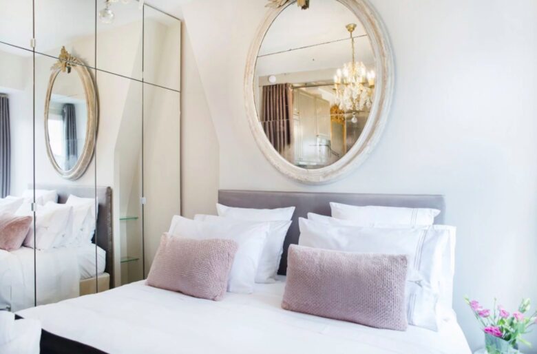 The Crémant - Paris, France