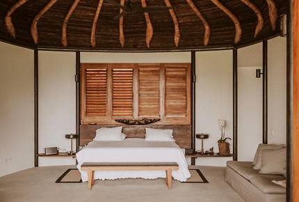 Casa Aya - Fully Staffed High Luxe Estate in Popular Apapoima - Anapoima, Colombia