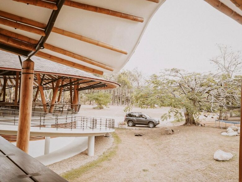 Casa Aya - Fully Staffed High Luxe Estate in Popular Apapoima - Anapoima, Colombia