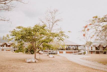 Casa Aya - Fully Staffed High Luxe Estate in Popular Apapoima - Anapoima, Colombia