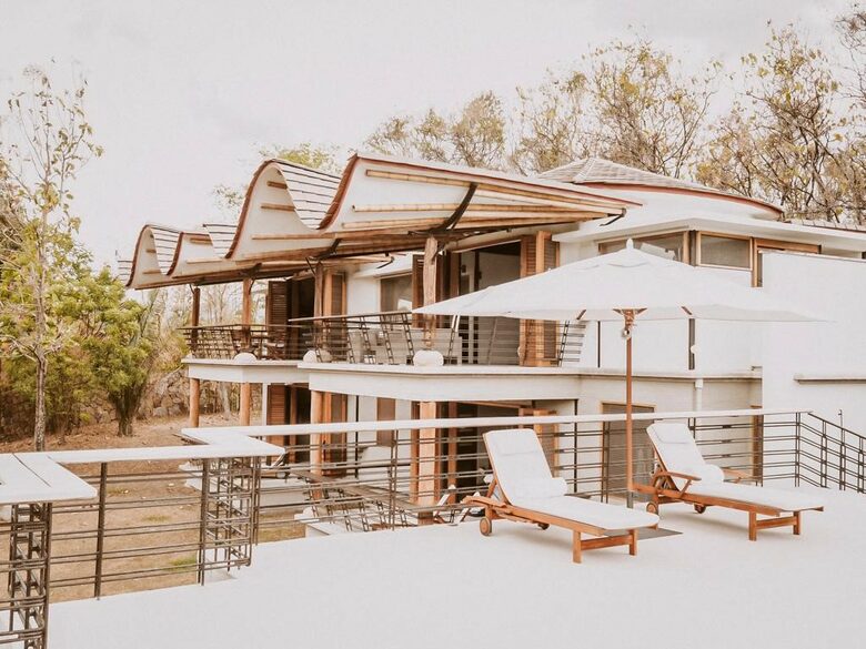 Casa Aya - Fully Staffed High Luxe Estate in Popular Apapoima - Anapoima, Colombia