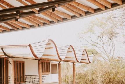 Casa Aya - Fully Staffed High Luxe Estate in Popular Apapoima - Anapoima, Colombia