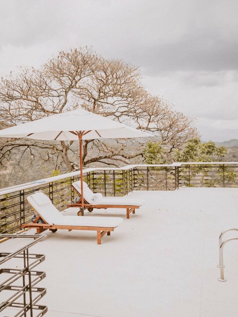 Casa Aya - Fully Staffed High Luxe Estate in Popular Apapoima - Anapoima, Colombia