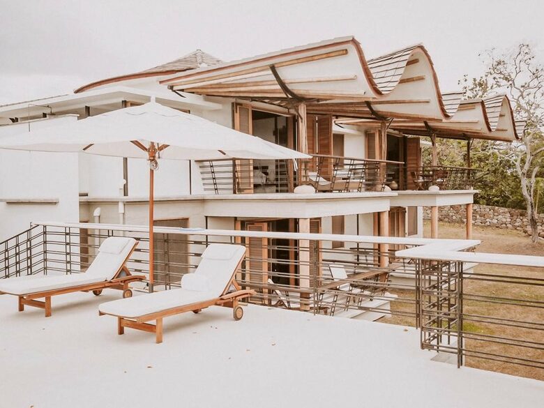 Casa Aya - Fully Staffed High Luxe Estate in Popular Apapoima - Anapoima, Colombia