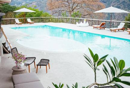 Casa Aya - Fully Staffed High Luxe Estate in Popular Apapoima - Anapoima, Colombia