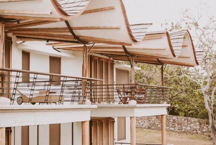 Casa Aya - Fully Staffed High Luxe Estate in Popular Apapoima - Anapoima, Colombia