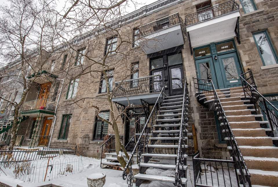 Marie Anne Noir et Blanc - Montreal, Canada