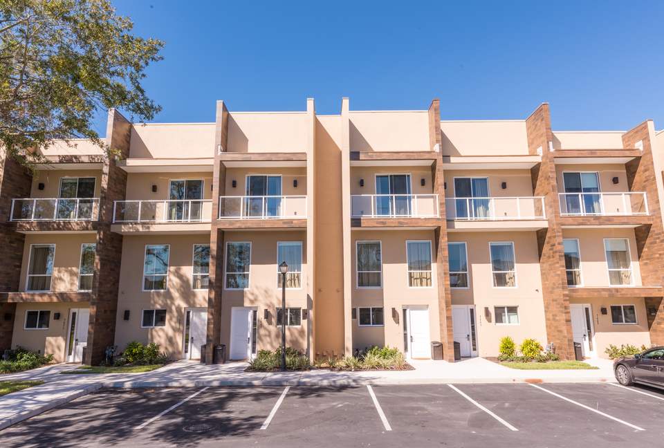 Magic Village Yards, Orlando: 4 Bedroom Suite - Kissimmee, Florida