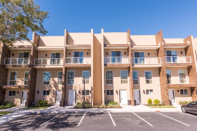 Magic Village Yards, Orlando: 4 Bedroom Suite - Kissimmee, Florida