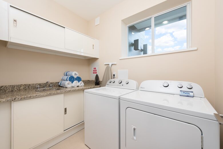 Magic Village Yards, Orlando: 4 Bedroom Suite - Kissimmee, Florida
