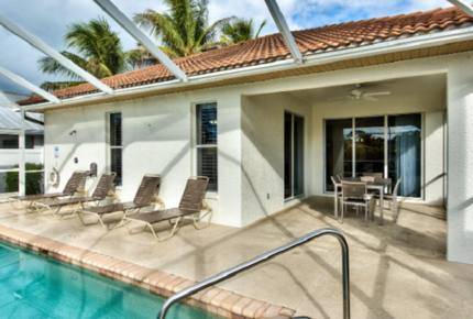 Neapolitan Vacation Home - Naples, Florida