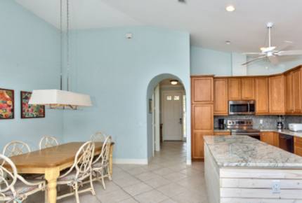 Neapolitan Vacation Home - Naples, Florida