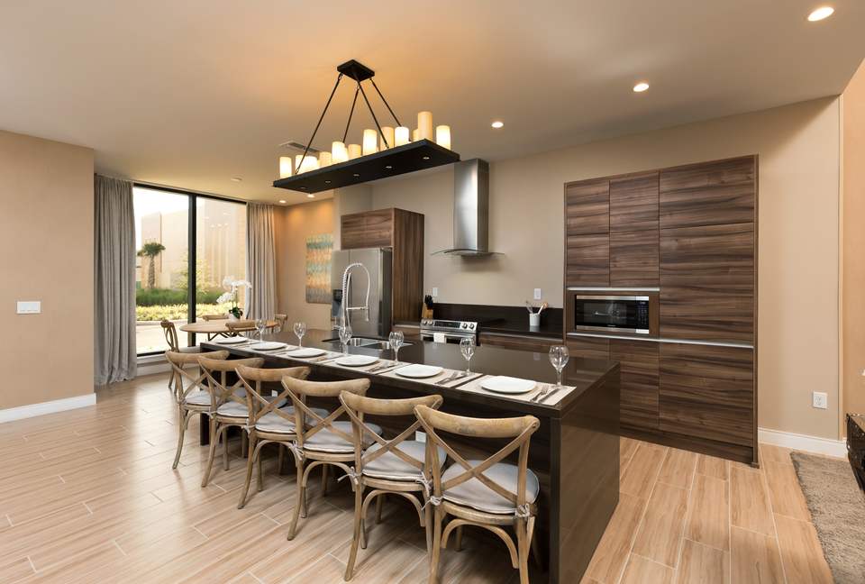 Magic Village Views, Orlando - 4 Bedroom Suite - Kissimmee, Florida