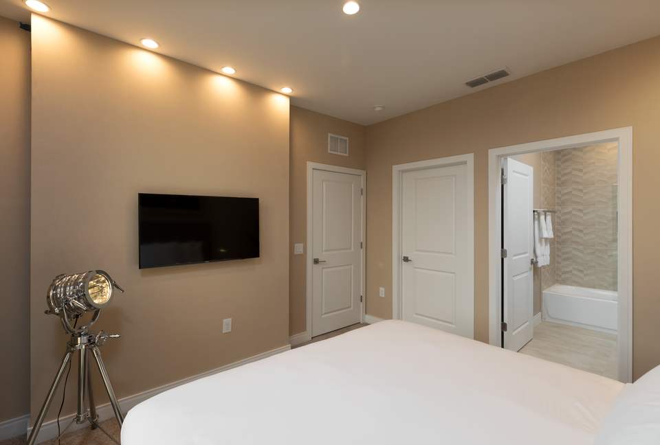 Magic Village Views, Orlando - 4 Bedroom Suite - Kissimmee, Florida