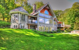 Lake of Bays Cottage - Baysville, Canada