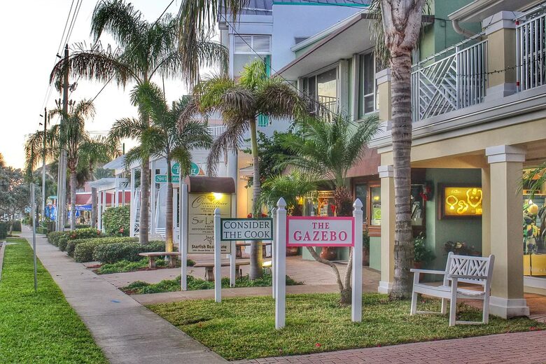 Beachcomber Escape - Indian River Shores, Florida