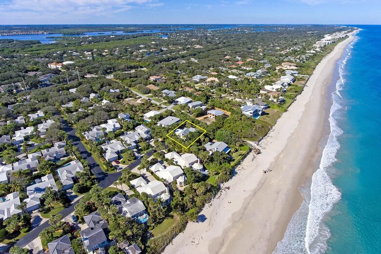 Beachcomber Escape - Indian River Shores, Florida