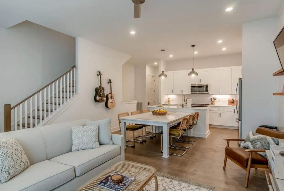 Beachy Nashville Residence - Nashville, Tennessee