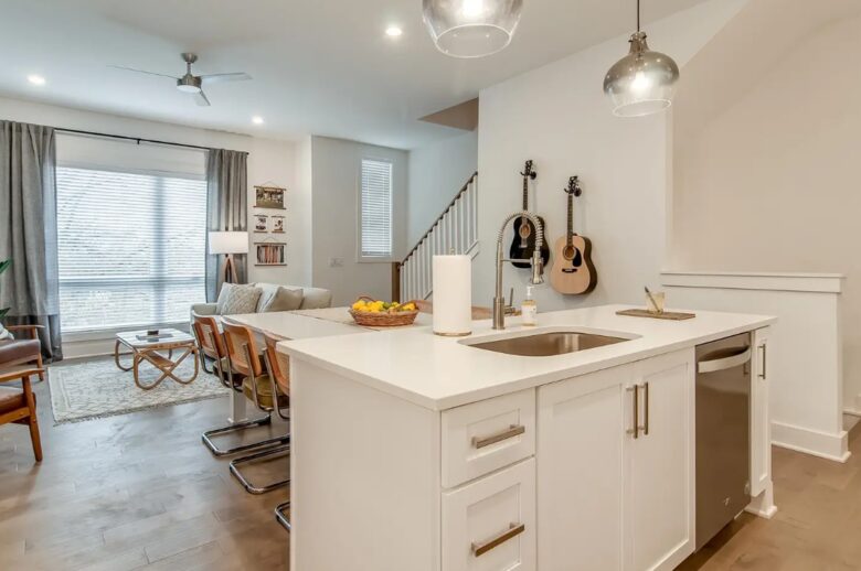 Beachy Nashville Residence - Nashville, Tennessee