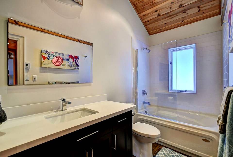 Lake of Bays Cottage - Baysville, Canada