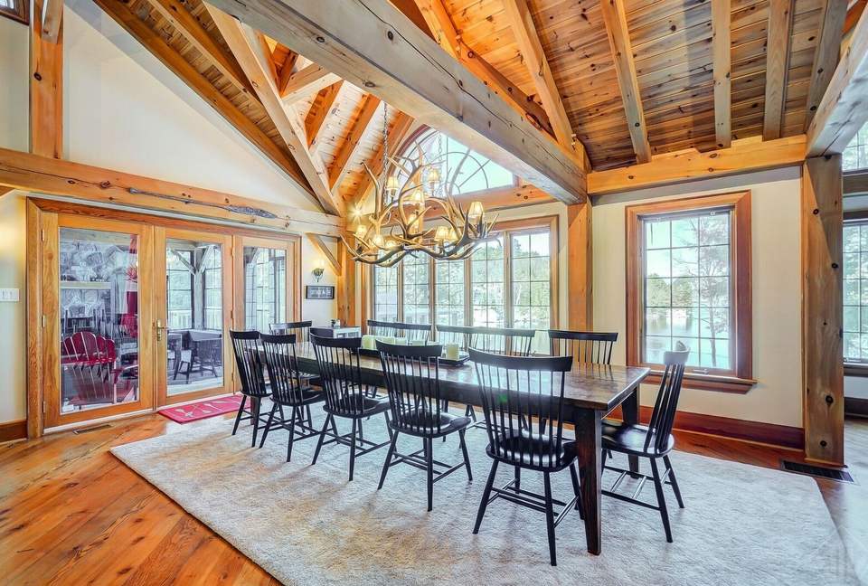 Lake of Bays Cottage - Baysville, Canada