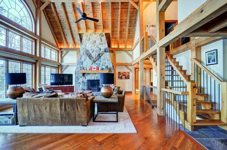 Lake of Bays Cottage - Baysville, Canada