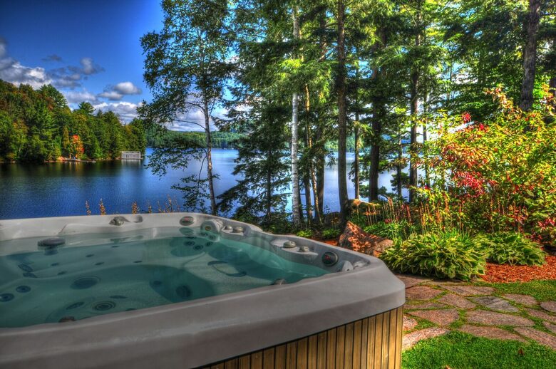 Lake of Bays Cottage - Baysville, Canada