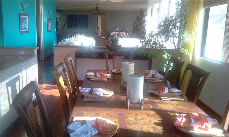 Beautiful Diamond Head Beach Retreat - Honolulu, Oahu, Hawaii