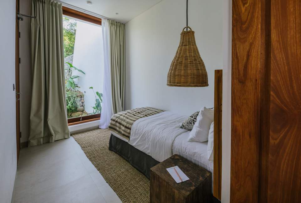 Selong Selo Elevated Villa - Selong Belanak, Indonesia