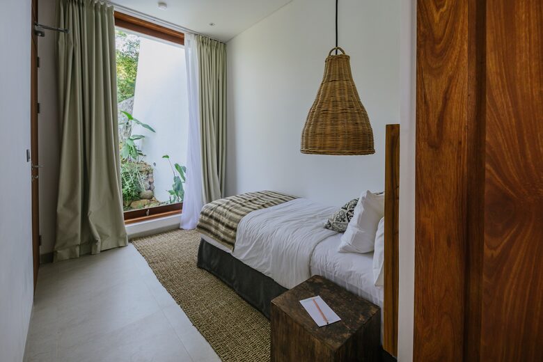 Selong Selo Elevated Villa - Selong Belanak, Indonesia