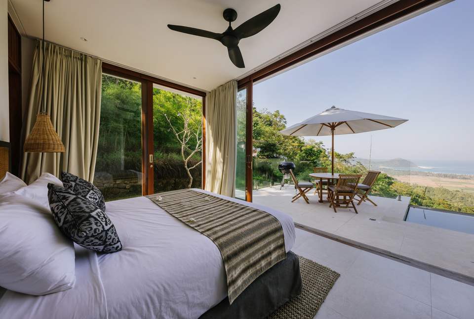 Selong Selo Elevated Villa - Selong Belanak, Indonesia