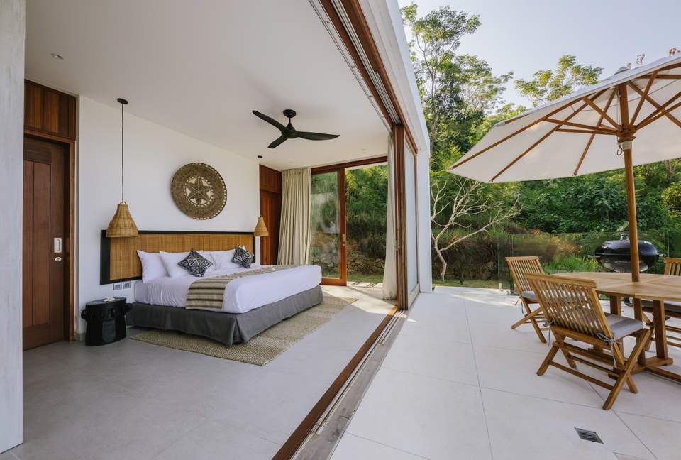 Selong Selo Elevated Villa - Selong Belanak, Indonesia