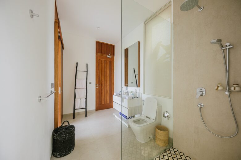 Selong Selo Elevated Villa - Selong Belanak, Indonesia