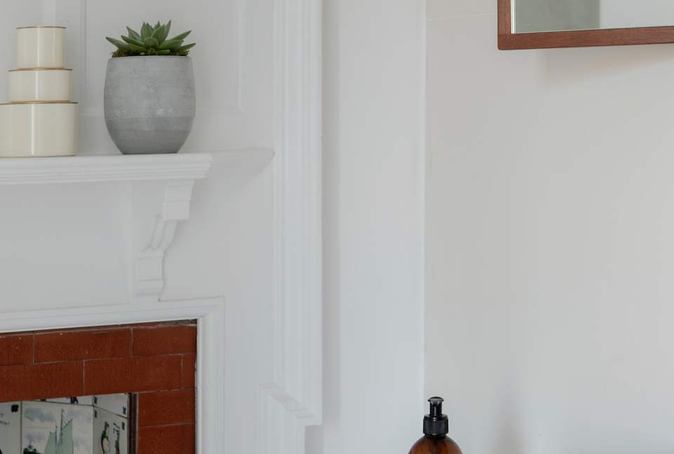 Dun Aluinn (R) - Aberfeldy, Scotland, United Kingdom