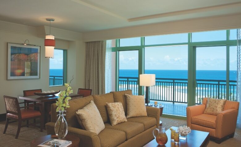 Topaz 1 BR Suite at The Reef Atlantis - Paradise Island, Bahamas