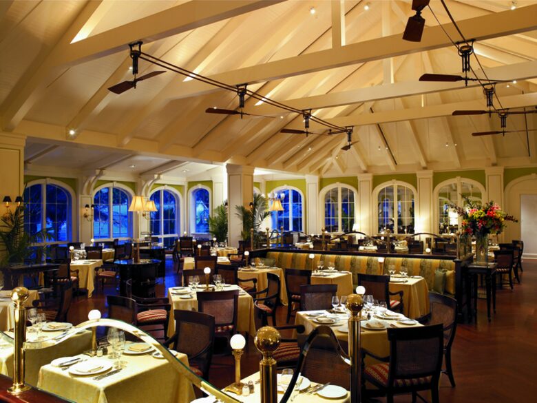 World class restaurants on the property, a short walk or shuttle away.