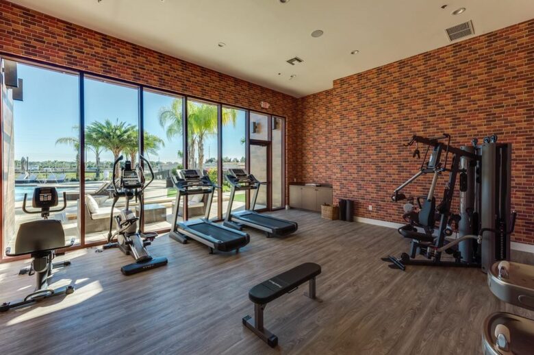 Magic Village Yards, Orlando: 4 Bedroom Suite - Kissimmee, Florida