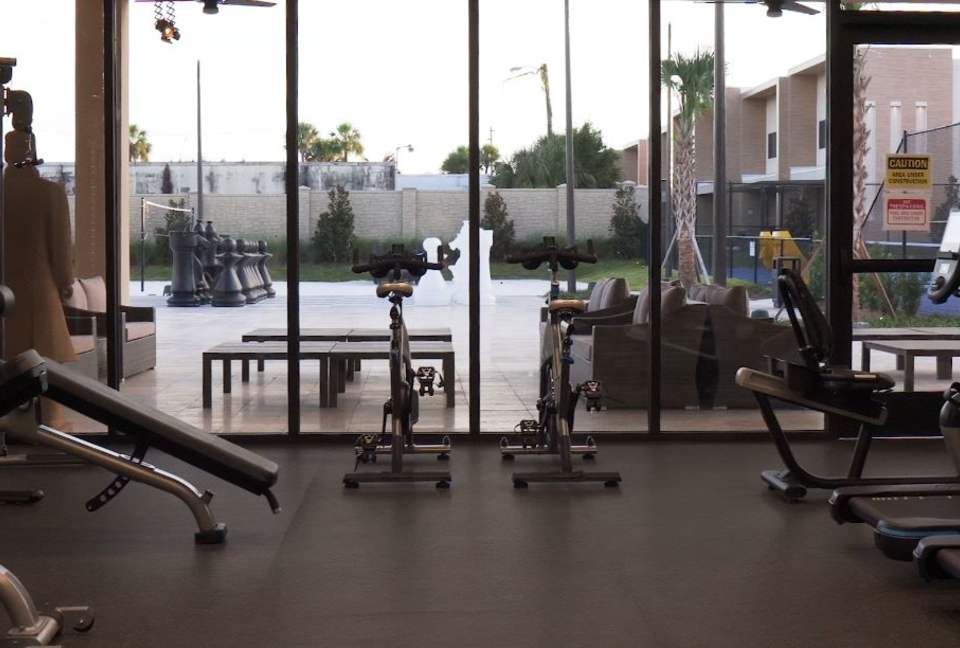 Magic Village Views, Orlando - 4 Bedroom Suite - Kissimmee, Florida