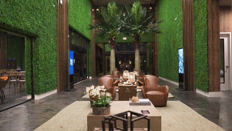 Magic Village Views, Orlando - 4 Bedroom Suite - Kissimmee, Florida