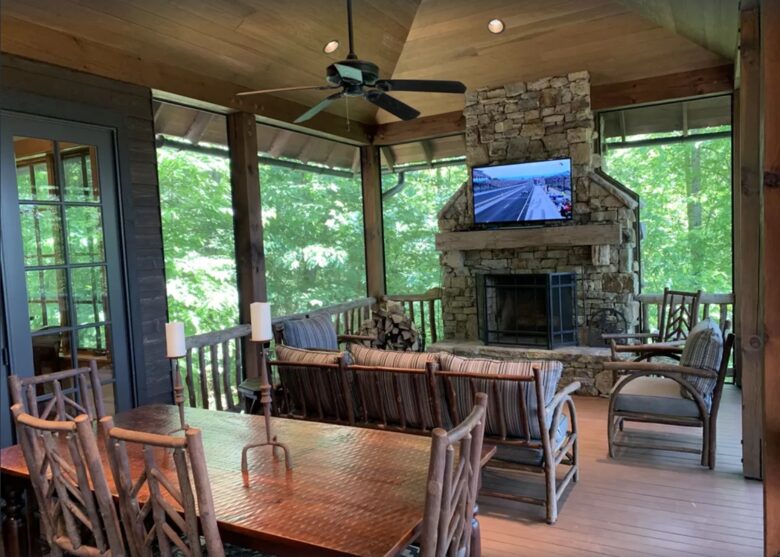 Balsam Mountain Getaway - Many Luxe Amenities and Arnold Palmer Signature Course! - Sylva, North Carolina