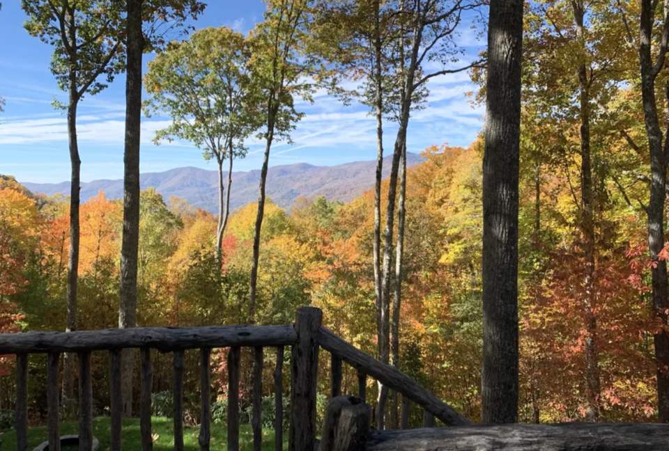 Balsam Mountain Getaway - Many Luxe Amenities and Arnold Palmer Signature Course! - Sylva, North Carolina