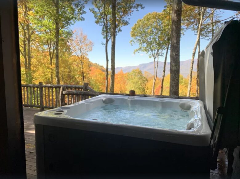 Balsam Mountain Getaway - Many Luxe Amenities and Arnold Palmer Signature Course! - Sylva, North Carolina