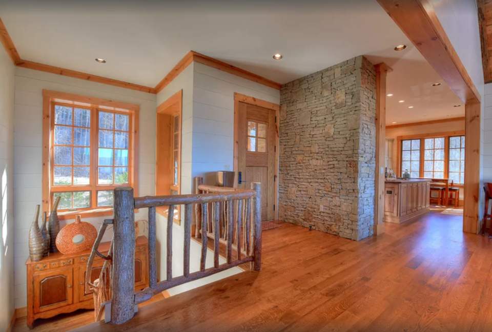 Balsam Mountain Getaway - Many Luxe Amenities and Arnold Palmer Signature Course! - Sylva, North Carolina