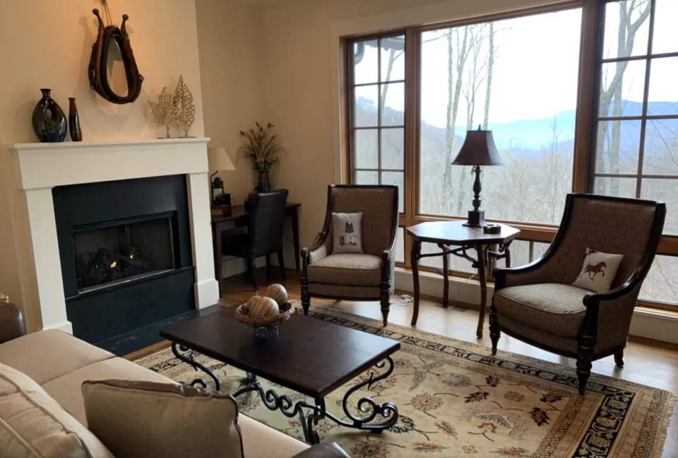 Balsam Mountain Getaway - Many Luxe Amenities and Arnold Palmer Signature Course! - Sylva, North Carolina